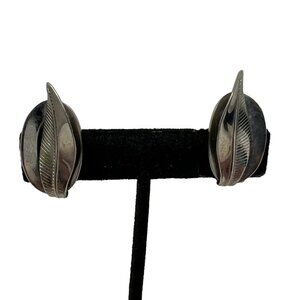 Leaf Earrings Vintage Silver Tone Clip‎ On Leaves Pat Pending